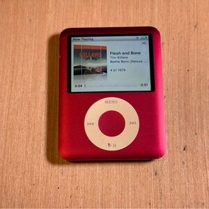 iPod Nano 3rd Gen 8GB Red Model: A1236 Tested Good w/1074-Songs Read Info Blw!